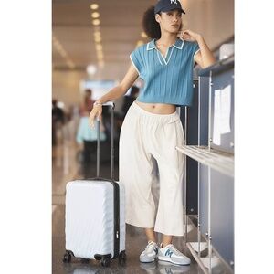Daily Practice by Anthropologie Take Heart Capri Pants White Chocolate Sz Medium